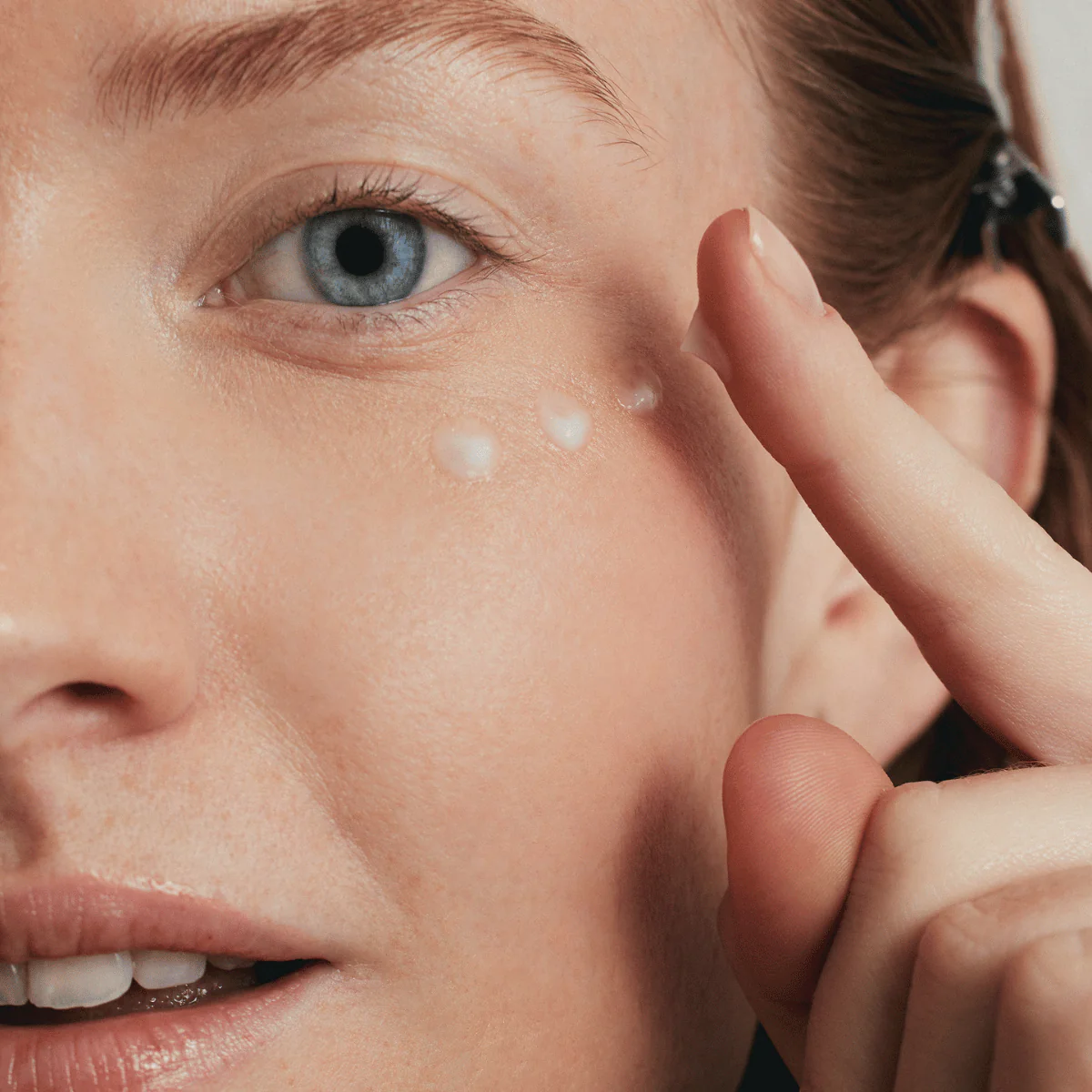 Soin Lissant Contour des Yeux - Image 3